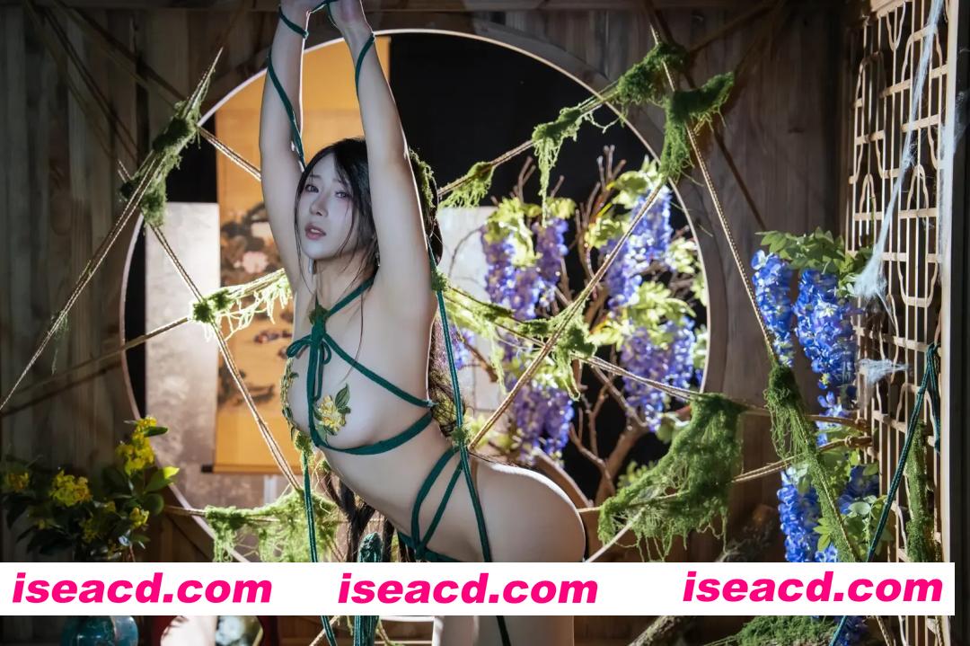 『套图』奶桃桃 苔缚 – 云溪溪[93P-1V 3.61GB]