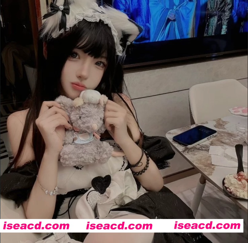 [视频/合集/步兵] 推特福利姬COSer：Kveotaku7(香风智乃) 各种门槛+订阅小合集 [600M]